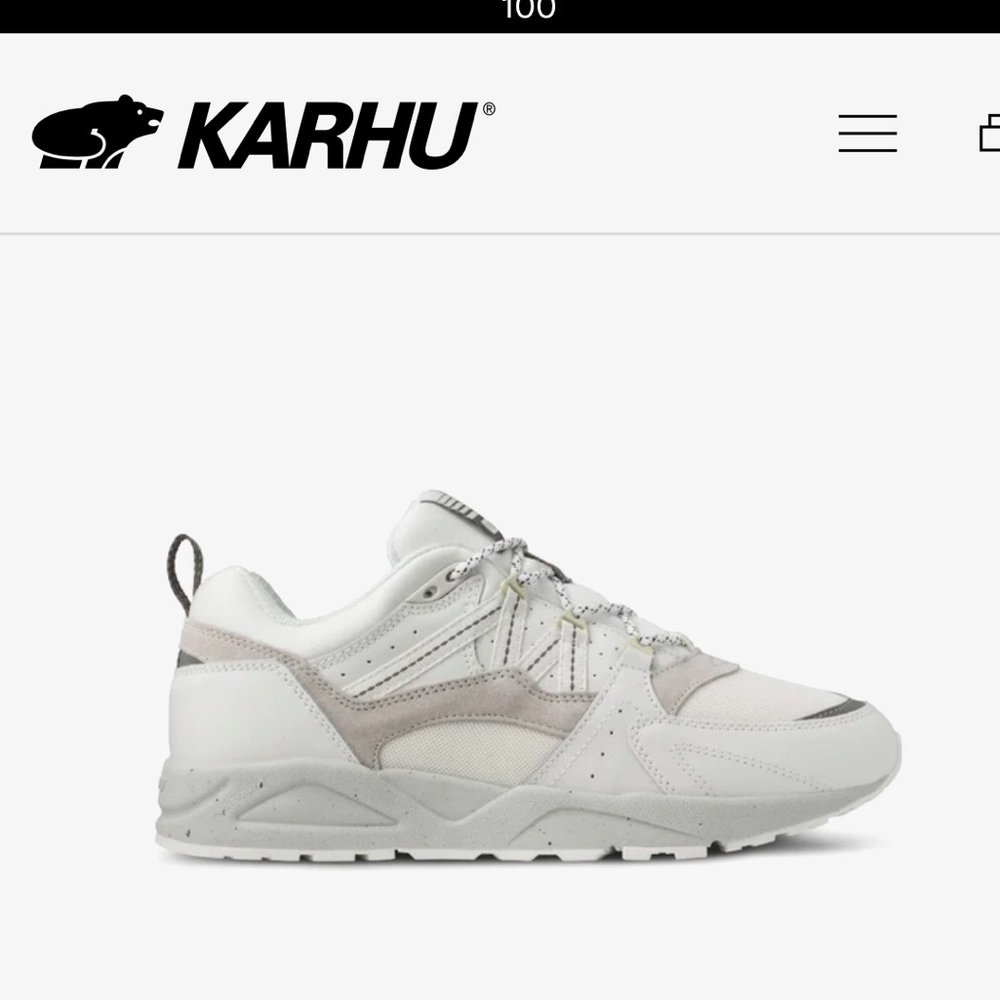 Lightly worn men’s Karhu FUSION 2.0
BRIGHT WHITE / FOGGY DEW